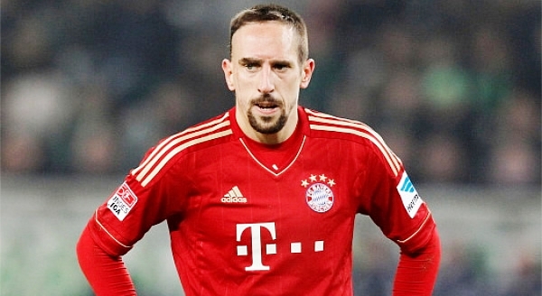 Ribery lỡ đại chiến với Dortmund