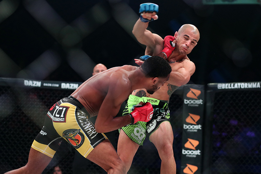 video, video võ thuật, MMA, McKee, Georgi Karakhanyan, Bellator MMA 228, knock-out đối thủ sau 8 giây