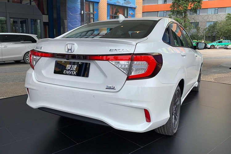 Honda Envix, Honda Envix ra mắt, Honda Envix giá bao nhiêu, Honda Envix có gì đặc biệt,