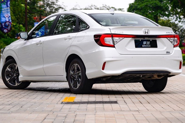 Honda Envix, Honda Envix ra mắt, Honda Envix giá bao nhiêu, Honda Envix có gì đặc biệt,