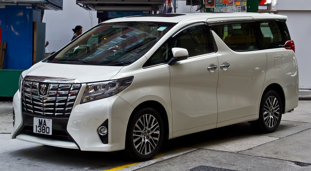 Ngoại thất xe Toyota Alphard 2020