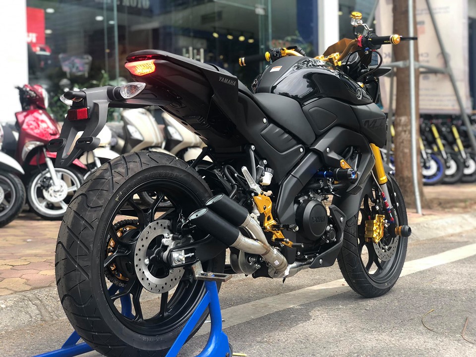 chi tiet Yamaha MT 15 tai dai ly