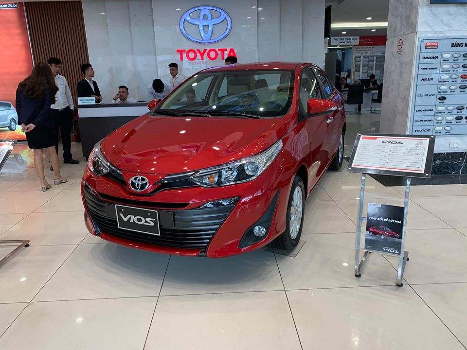 gia xe toyota