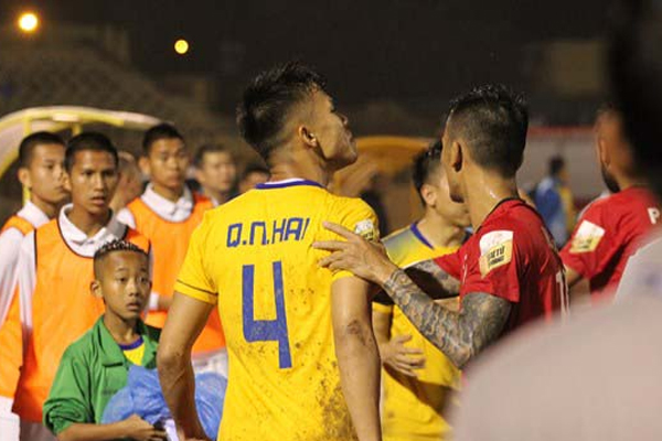 ket qua SLNA 2-0 TP. Hồ Chí Minh, Ngọc Hải, Đình Luật, cúp quốc gia