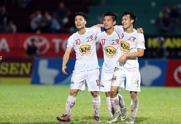 HAGL, Công Phượng, V.league 2017, bóng đá Việt Nam, Quốc Long, Quảng Nam FC