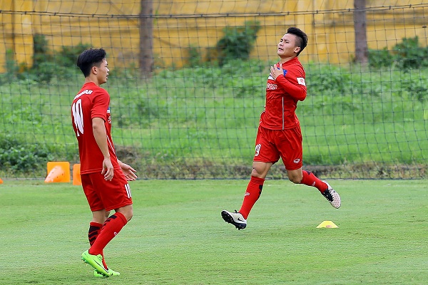 HLV Park hang Seo, Văn Quyết, Quang Hải, Công Phượng