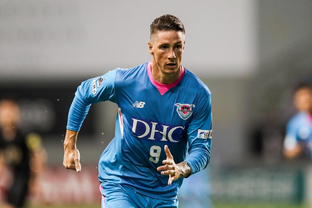 Messi Thái Lan, Fernando Torres, J-League, Torres giải nghệ, CLB của Fernando Torres