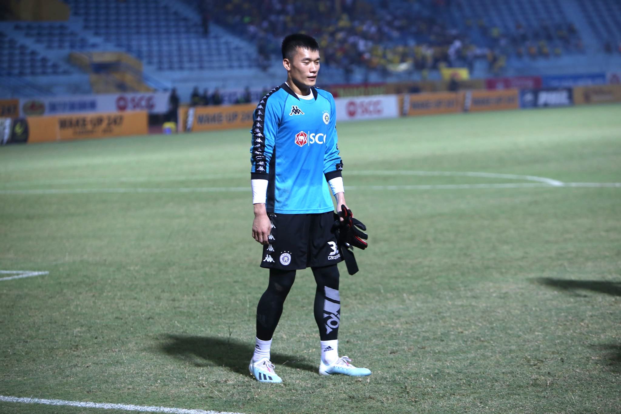 thủ môn bùi tiến dũng, hà nội fc vô địch, slna vs hà nội fc, vòng 24 v-league 2019