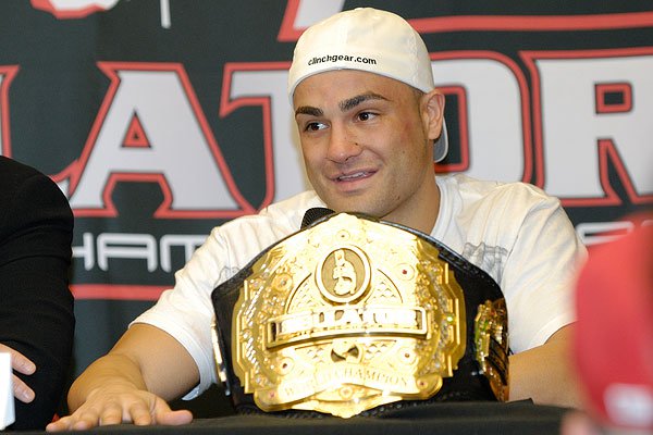 Eddie Alvarez gia nhập ONE Championship, Eddie Alvarez, cựu vương UFC gia nhập ONE Championship