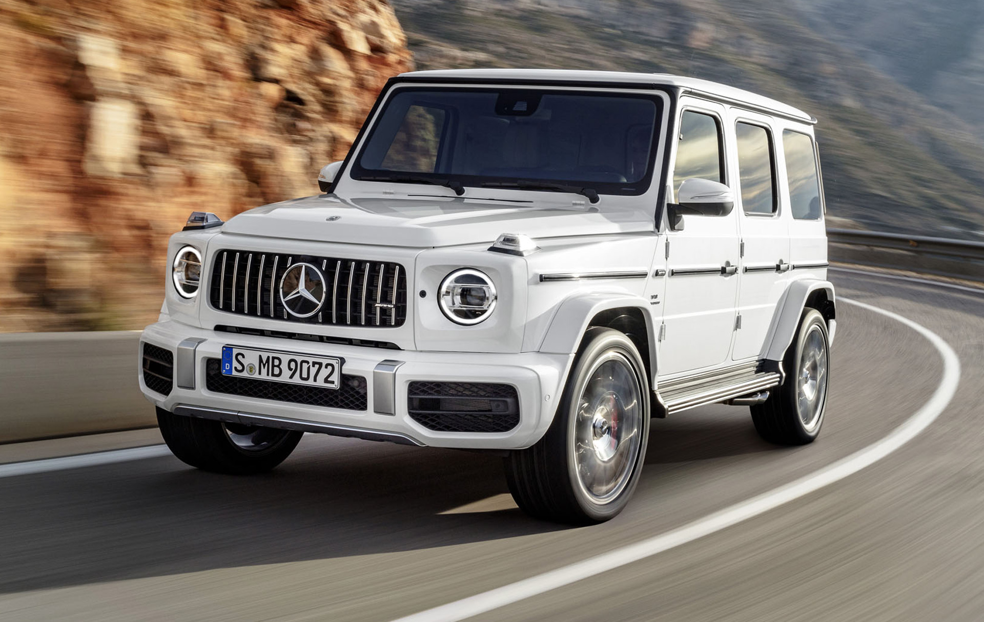 Vận hành xe Mercedes-AMG G63