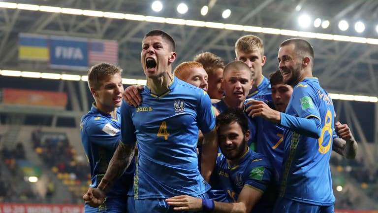 U20 Ukraine dễ dàng đánh bại U20 Panama, trong khi U20 Uruguay bất ngờ gục ngã trước một U20 Ecuador quả cảm và lì lợm.