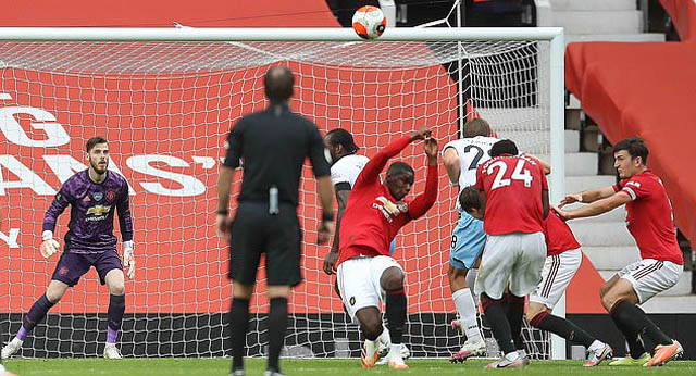 MU vs West Ham, Pogba, Pogba dùng tay chơi bóng, bxh ngoại hạng anh, ngoại hạng anh, top 4, MU