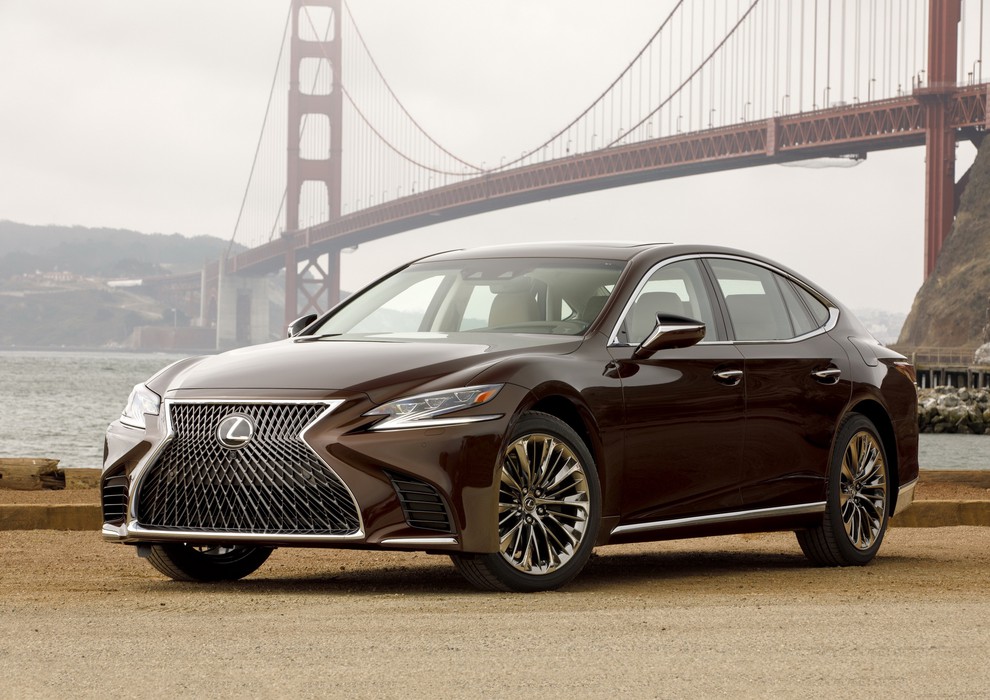 Lexus LS